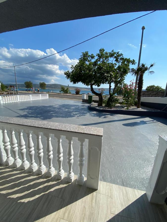 Apartmani Anita สตารีกราด-ปาเคลนีซา ภายนอก รูปภาพ