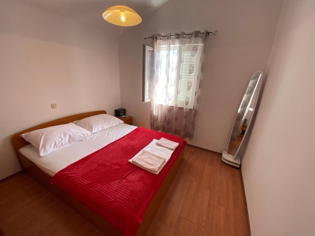 Apartmani Anita สตารีกราด-ปาเคลนีซา ภายนอก รูปภาพ