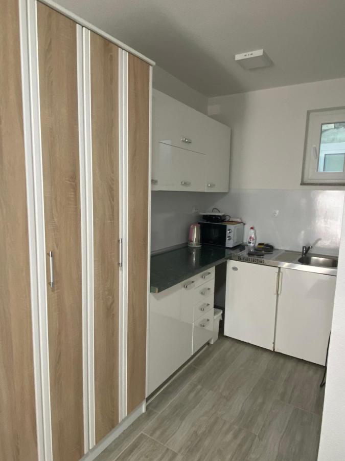 Apartmani Anita สตารีกราด-ปาเคลนีซา ภายนอก รูปภาพ