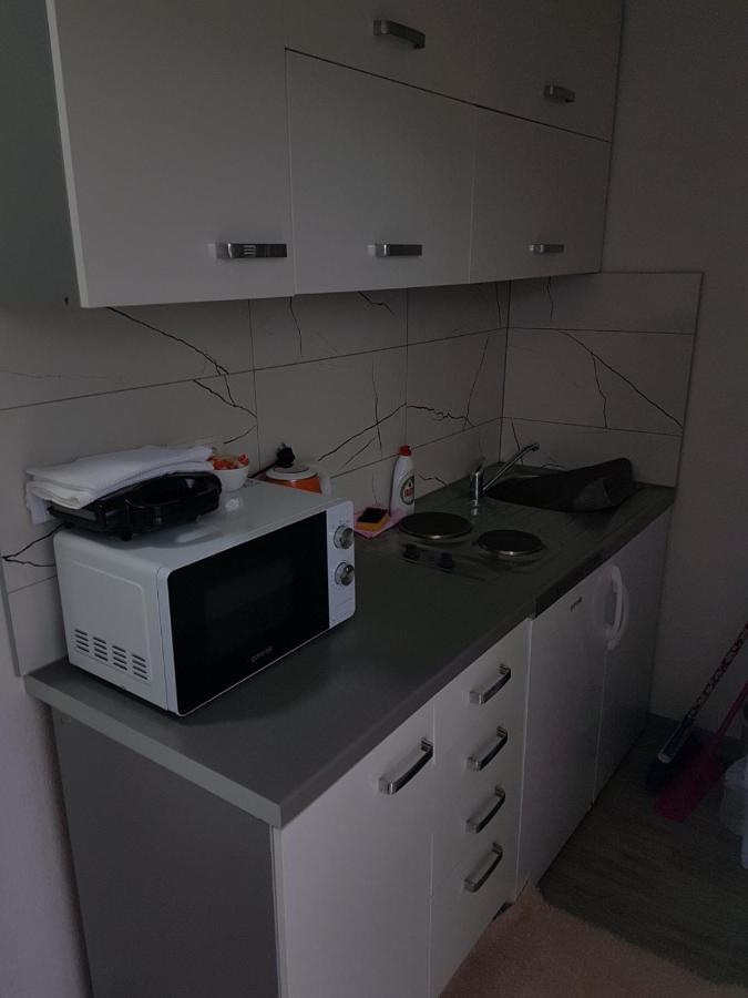 Apartmani Anita สตารีกราด-ปาเคลนีซา ภายนอก รูปภาพ